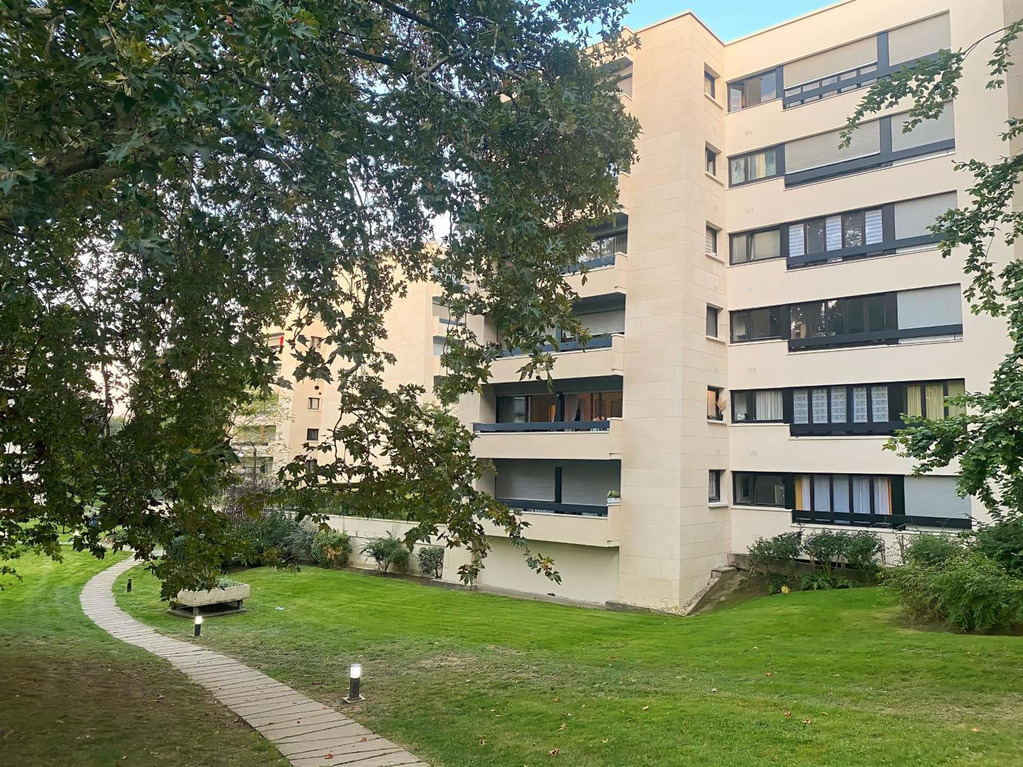 Le Chaleureux Franconville (Val-d'Oise) Exterior foto